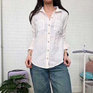 Abercrombie and Fitch Lightweight Cotton Button-down Shirt